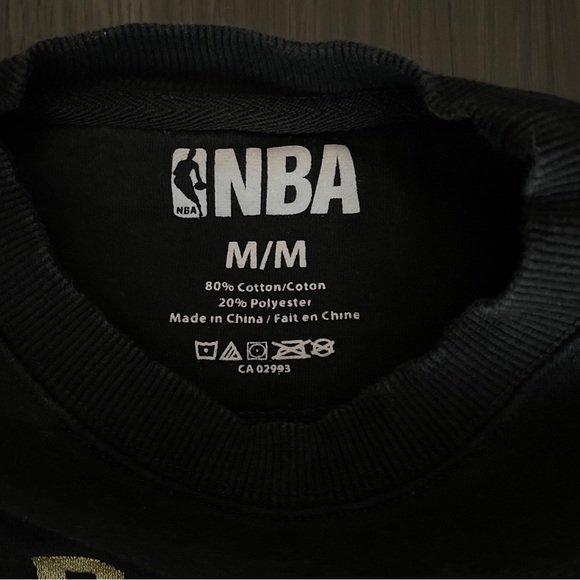 Toronto Raptors Sweatshirt - Picture 3 of 7